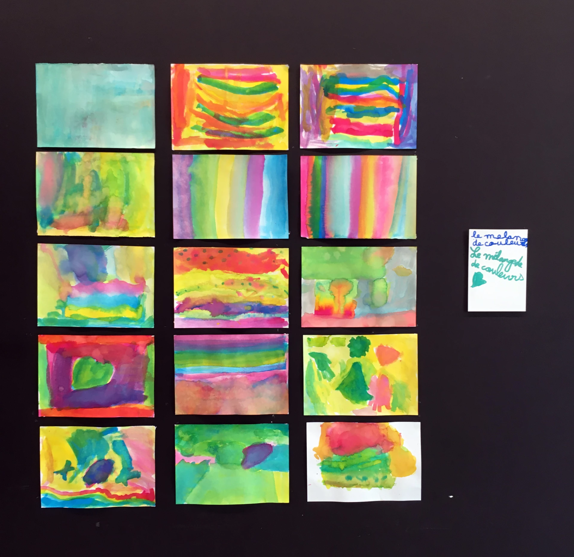 Delphine Perret - Couleurs et papier - médiation
